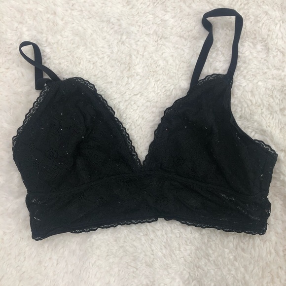 Old Navy Other - Old Navy black lace bralette